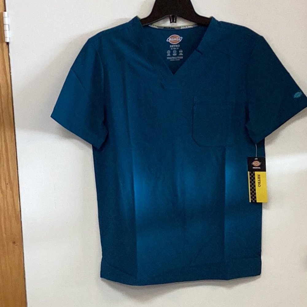 Men’s Scrub Top